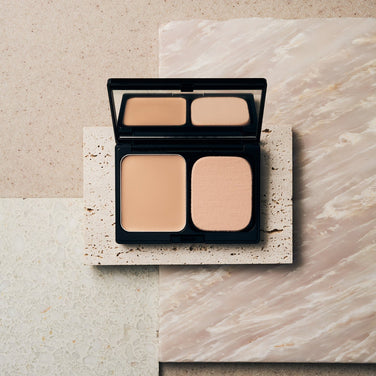 【替スポンジ付き】［レフィル］ブライトニングセラムコンパクト 01 ライトオークル - クレコスハウス