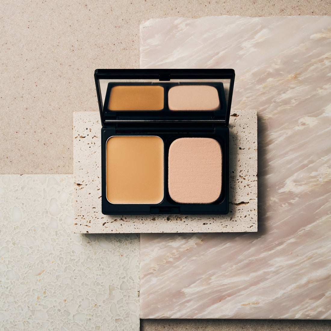 【替スポンジ付き】［レフィル］ブライトニングセラムコンパクト 03ヘルシーオークル - クレコスハウス